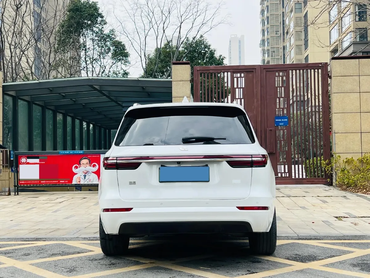 2021 Li ONE Range Extended 131HP REEV 40.5KWH,autocango,china used car exporter,china ev exporter,chinese used car exporter,chinese used ev exporter