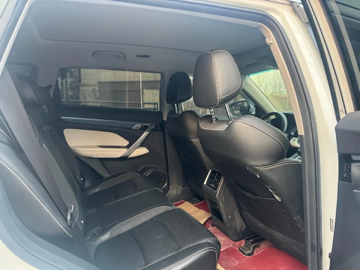 2022 Geely Azkarra 1.8T 184HP L4 7DCT,autocango,china used car exporter,china ev exporter,chinese used car exporter,chinese used ev exporter