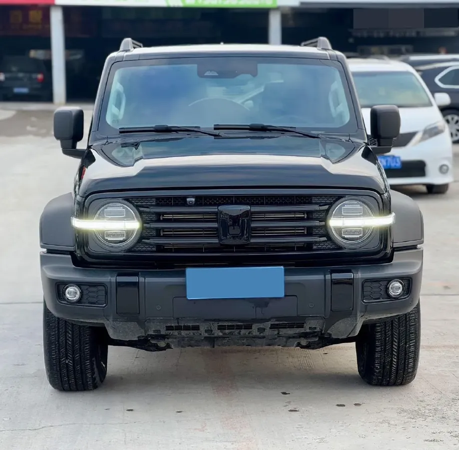 2025 Tank 300 2.0T 227HP L4 9AT,autocango,china used car exporter,china ev exporter,chinese used car exporter,chinese used ev exporter