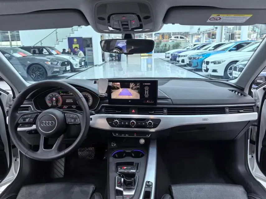 2020 Audi A4L 2.0T 150HP L4 7DCT,autocango,china used car exporter,china ev exporter,chinese used car exporter,chinese used ev exporter