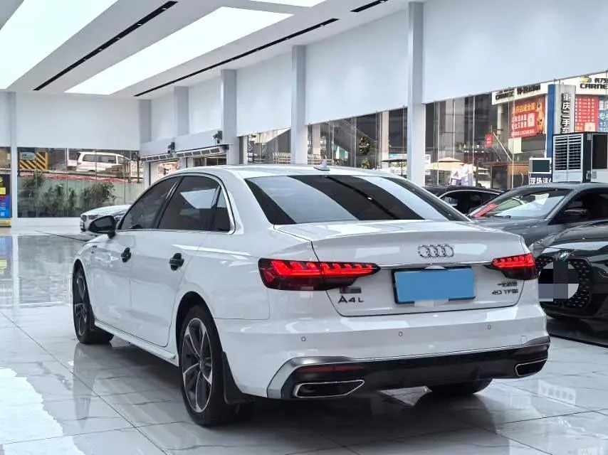 2020 Audi A4L 2.0T 150HP L4 7DCT,autocango,china used car exporter,china ev exporter,chinese used car exporter,chinese used ev exporter
