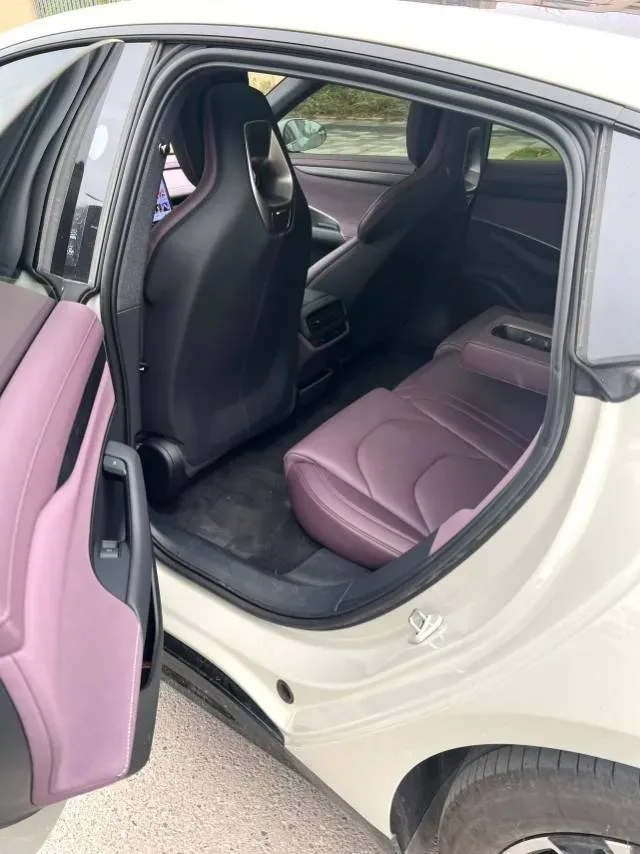 2024 MI SU7 BEV 73.6KWH,autocango,china used car exporter,china ev exporter,chinese used car exporter,chinese used ev exporter