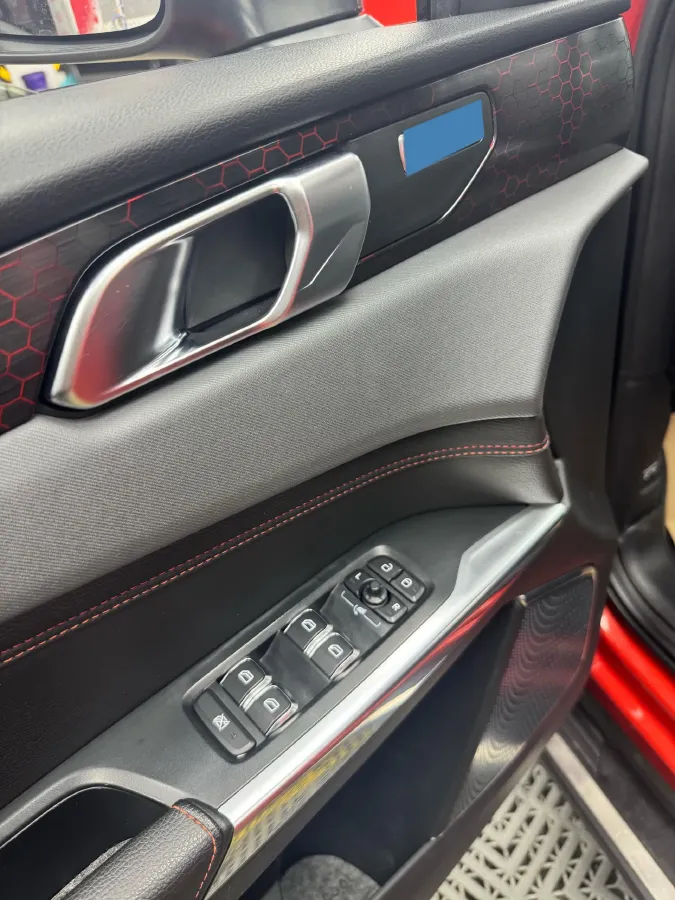 2017 Foton Sauvana 2.0T 218HP L4 6AT,autocango,china used car exporter,china ev exporter,chinese used car exporter,chinese used ev exporter