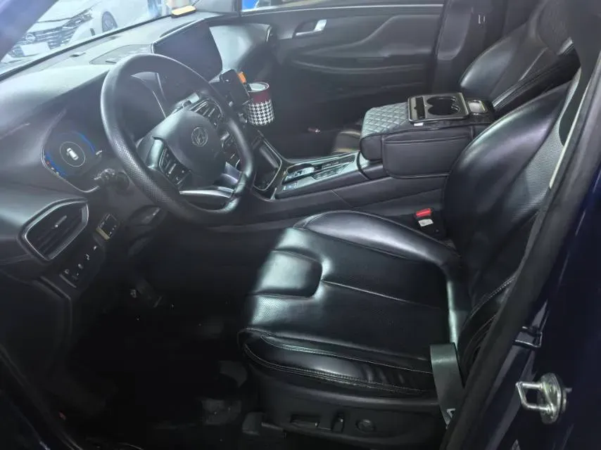 2019 Hyundai Santafe 2.0T 240HP L4 8AT,autocango,china used car exporter,china ev exporter,chinese used car exporter,chinese used ev exporter