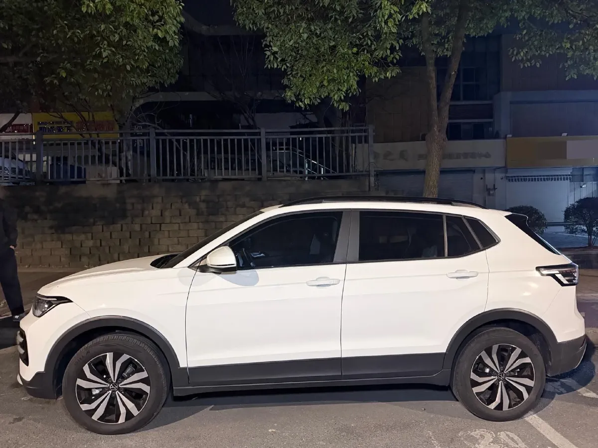2025 Volkswagen Tharu 1.5T 160HP L4 7DCT,autocango,china used car exporter,china ev exporter,chinese used car exporter,chinese used ev exporter