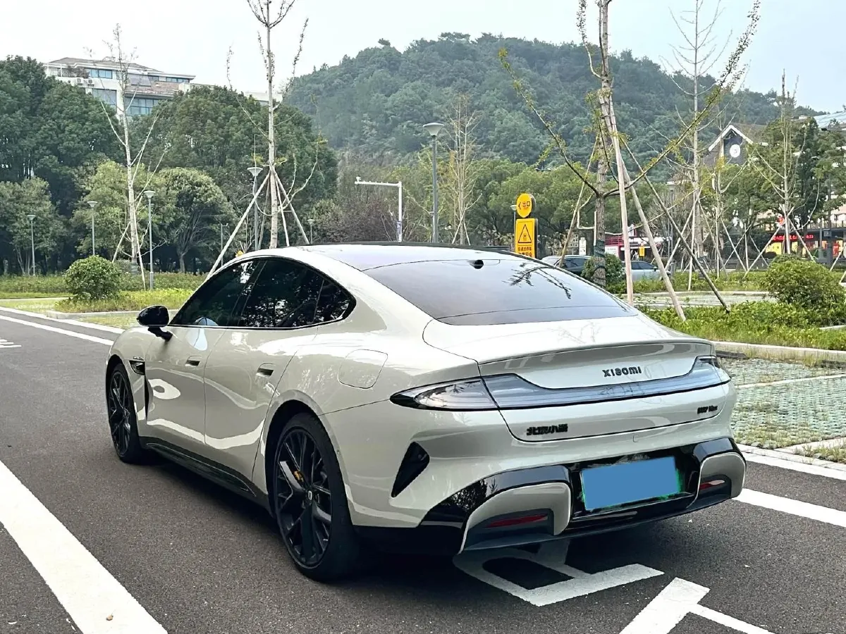 2024 MI SU7 BEV 101KWH,autocango,china used car exporter,china ev exporter,chinese used car exporter,chinese used ev exporter