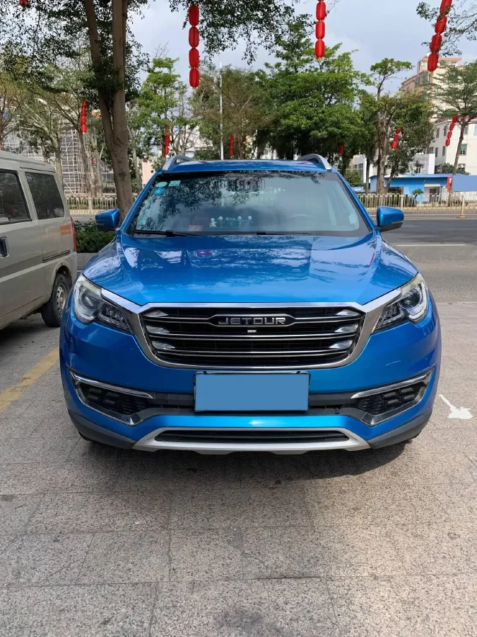 2018 Jetour X70 1.5T 147HP L4 5MT,autocango,china used car exporter,china ev exporter,chinese used car exporter,chinese used ev exporter