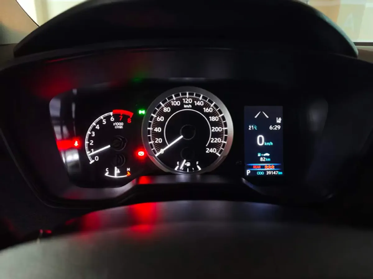 2021 Toyota Corolla 1.2T 116HP L4 CVT,autocango,china used car exporter,china ev exporter,chinese used car exporter,chinese used ev exporter