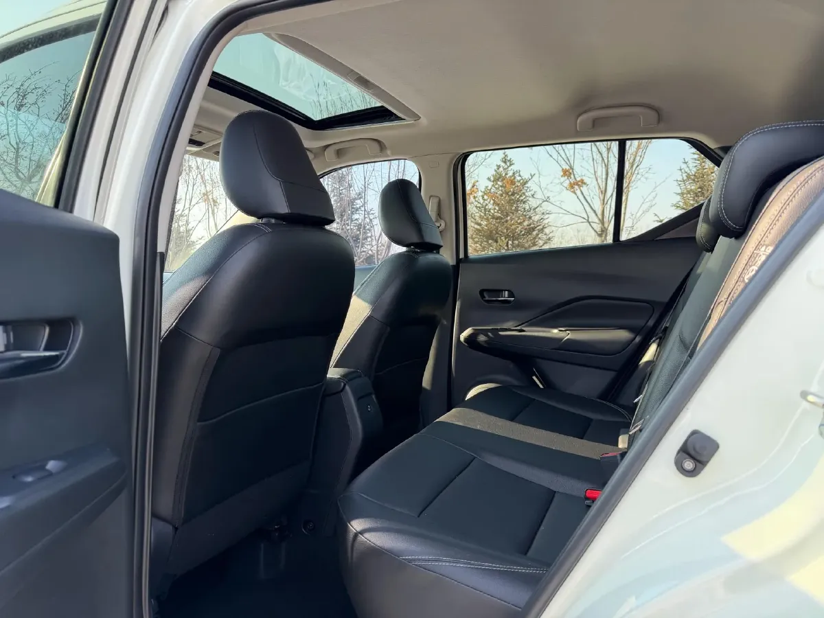 2022 Nissan Kicks 1.5L 122HP L4 CVT,autocango,china used car exporter,china ev exporter,chinese used car exporter,chinese used ev exporter