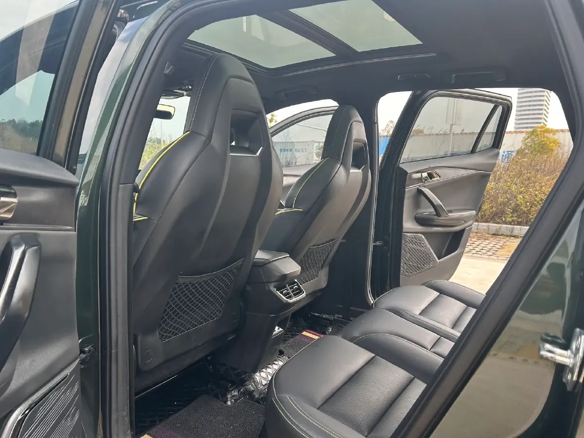 2023 LYNK&CO 06 1.5T 181HP L4 7DCT,autocango,china used car exporter,china ev exporter,chinese used car exporter,chinese used ev exporter