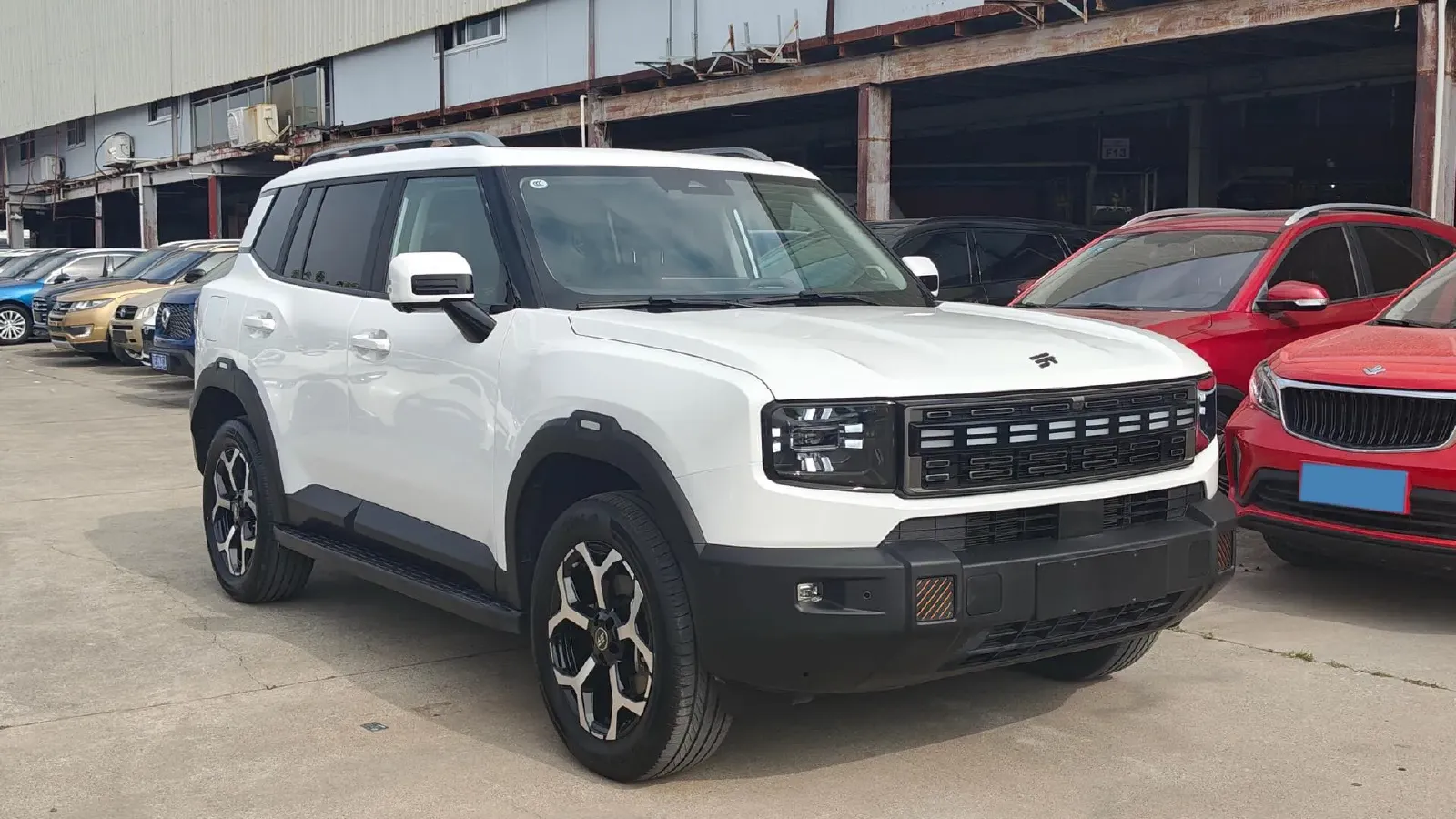 2025 MAXUS XinTu V70 2.0T 150HP L4 9AT,autocango,china used car exporter,china ev exporter,chinese used car exporter,chinese used ev exporter