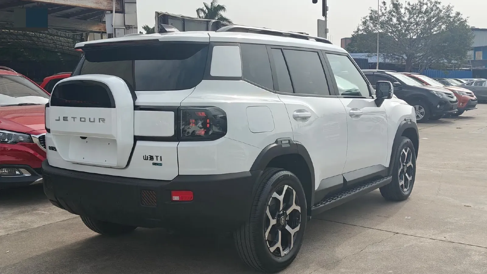 2025 MAXUS XinTu V70 2.0T 150HP L4 9AT,autocango,china used car exporter,china ev exporter,chinese used car exporter,chinese used ev exporter