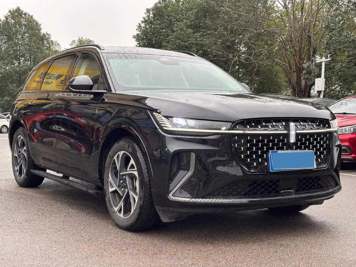 2023 Lincoln Nautilus 2.0T 282HP L4 E-CVT Hybrid,autocango,china used car exporter,china ev exporter,chinese used car exporter,chinese used ev exporter