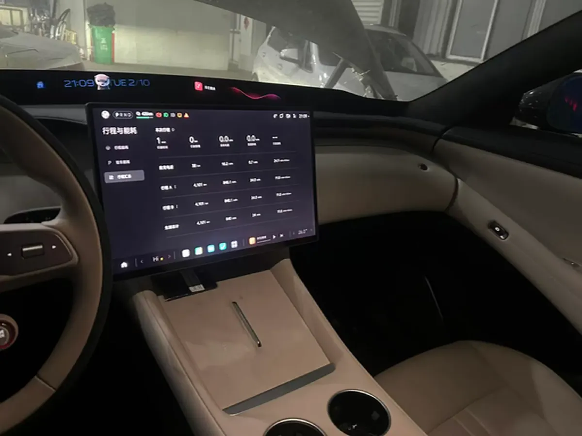 2025 MI YU7 BEV 101.7KWH,autocango,china used car exporter,china ev exporter,chinese used car exporter,chinese used ev exporter