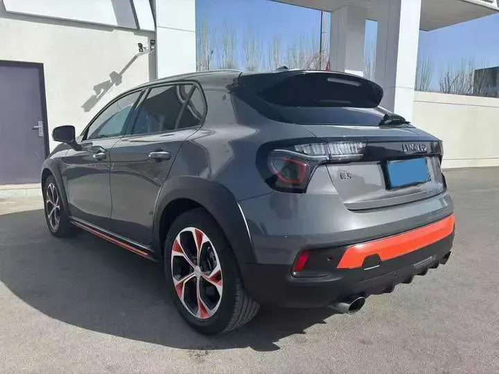 2018 Toyota C-HR 2.0L 171HP L4 CVT,autocango,china used car exporter,china ev exporter,chinese used car exporter,chinese used ev exporter