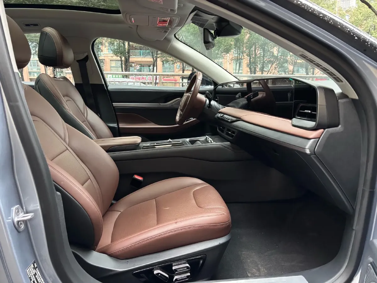 2024 Lincoln Z 2.0T 294HP L4 E-CVT Hybrid,autocango,china used car exporter,china ev exporter,chinese used car exporter,chinese used ev exporter