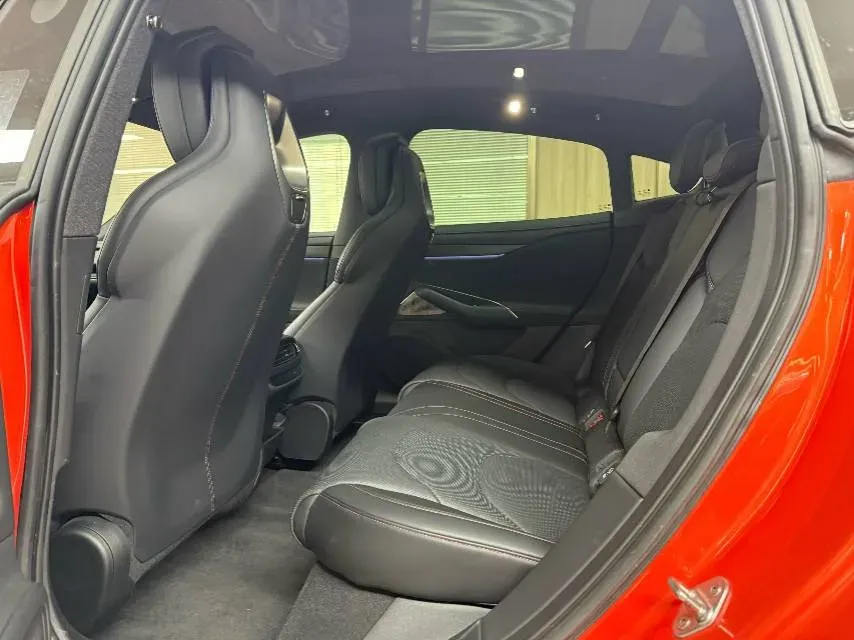 2024 MI SU7 BEV 73.6KWH,autocango,china used car exporter,china ev exporter,chinese used car exporter,chinese used ev exporter