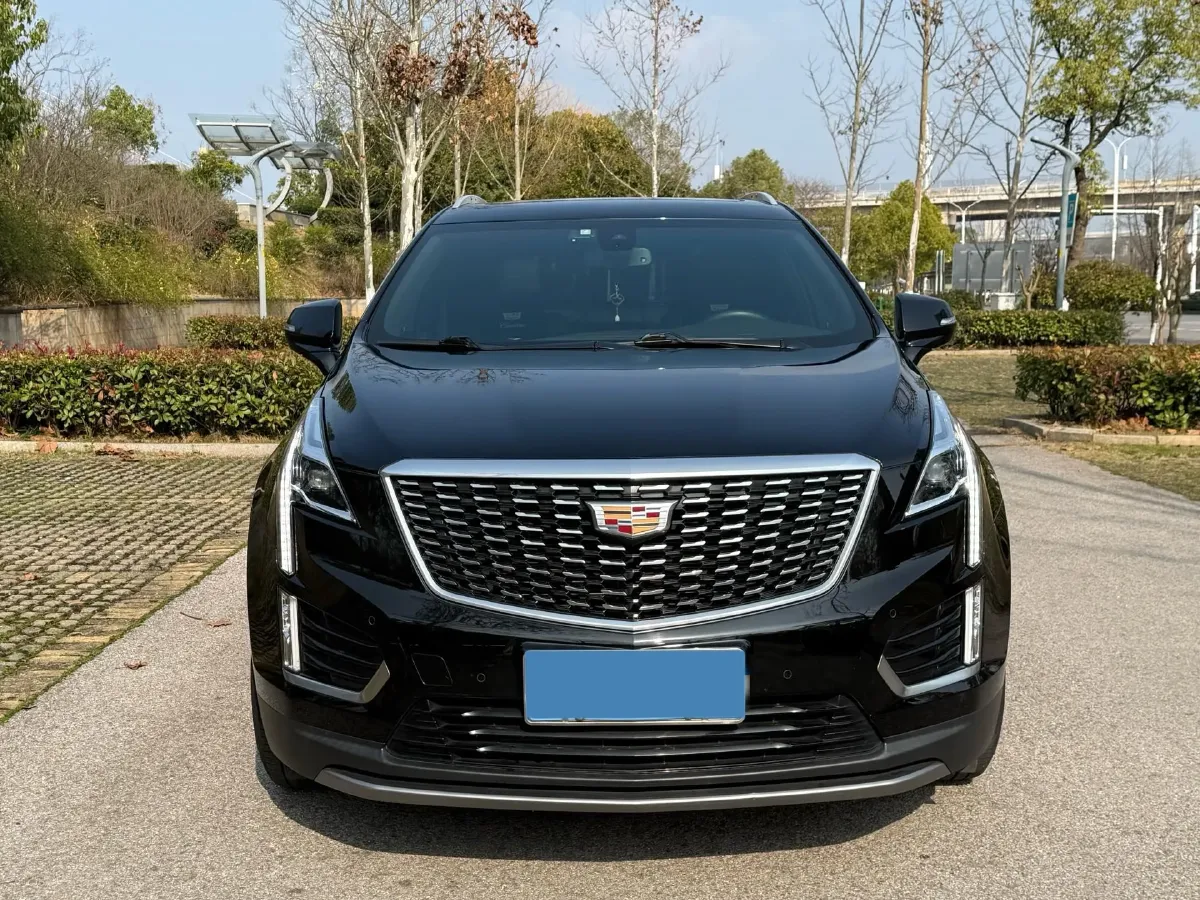 2021 Cadillac XT5 2.0T 237HP L4 9AT,autocango,china used car exporter,china ev exporter,chinese used car exporter,chinese used ev exporter