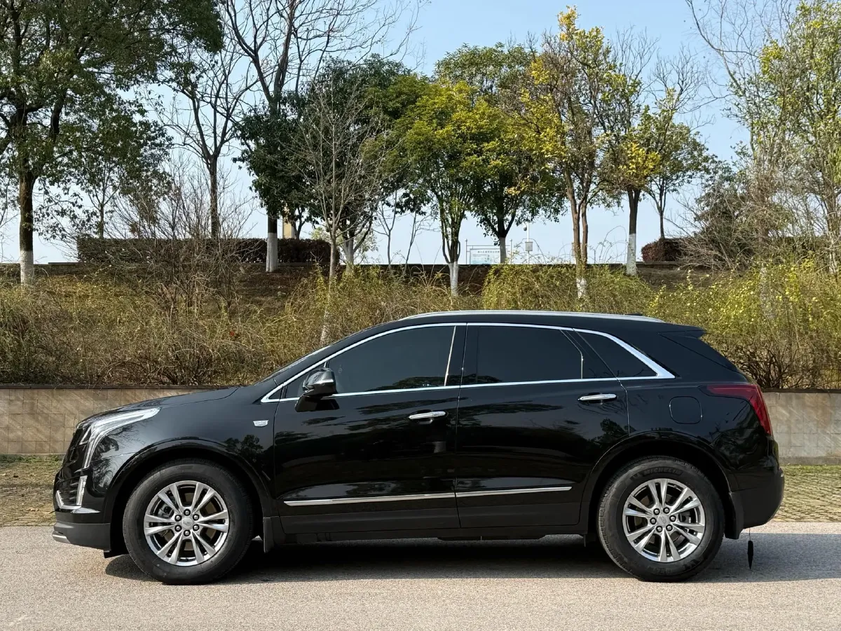 2021 Cadillac XT5 2.0T 237HP L4 9AT,autocango,china used car exporter,china ev exporter,chinese used car exporter,chinese used ev exporter