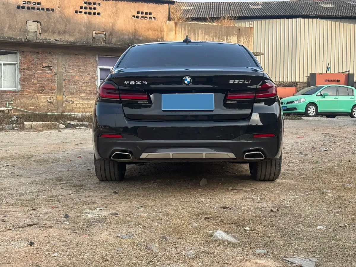 2023 BMW 5 Series 2.0T 245HP L4 8AT,autocango,china used car exporter,china ev exporter,chinese used car exporter,chinese used ev exporter