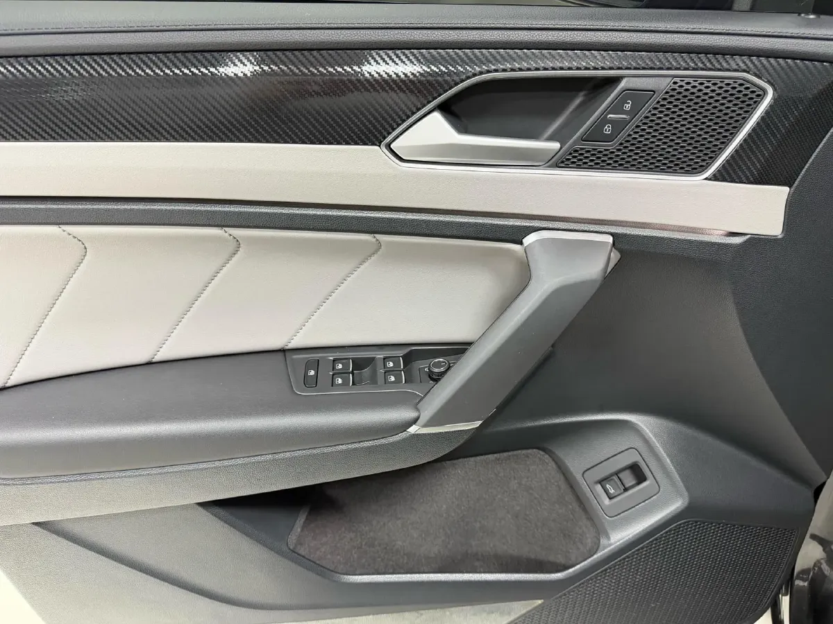 2023 Volkswagen Tayron 1.4T 150HP L4 7DCT,autocango,china used car exporter,china ev exporter,chinese used car exporter,chinese used ev exporter