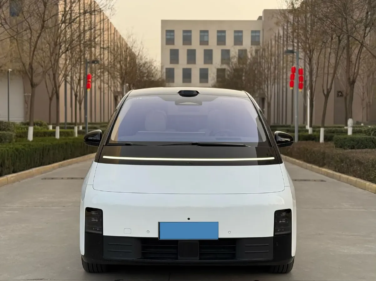 2025 Li MEGA BEV,autocango,china used car exporter,china ev exporter,chinese used car exporter,chinese used ev exporter