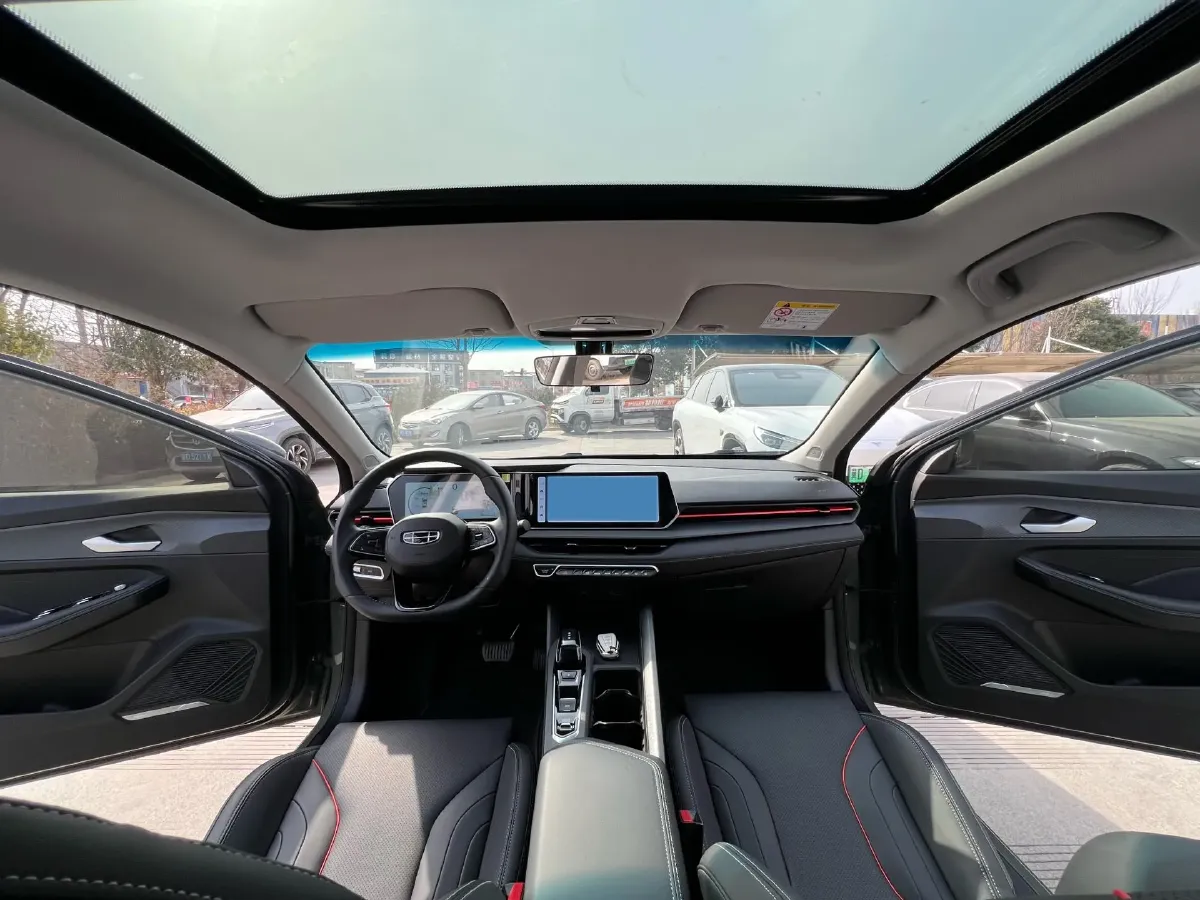 2022 Geely Binray 1.5T 181HP L4 7DCT,autocango,china used car exporter,china ev exporter,chinese used car exporter,chinese used ev exporter