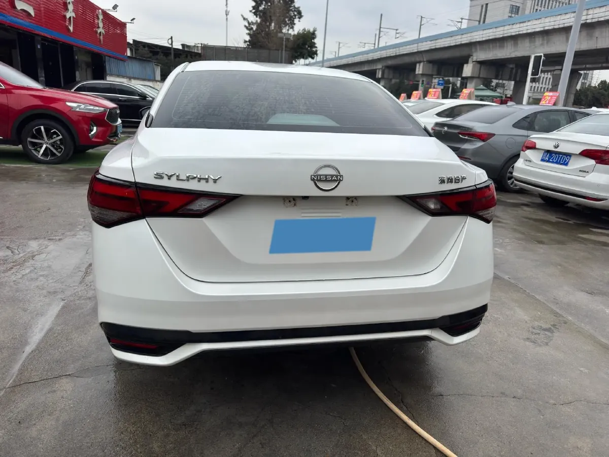 2023 Nissan Sylphy 1.6L 135HP L4 CVT,autocango,china used car exporter,china ev exporter,chinese used car exporter,chinese used ev exporter