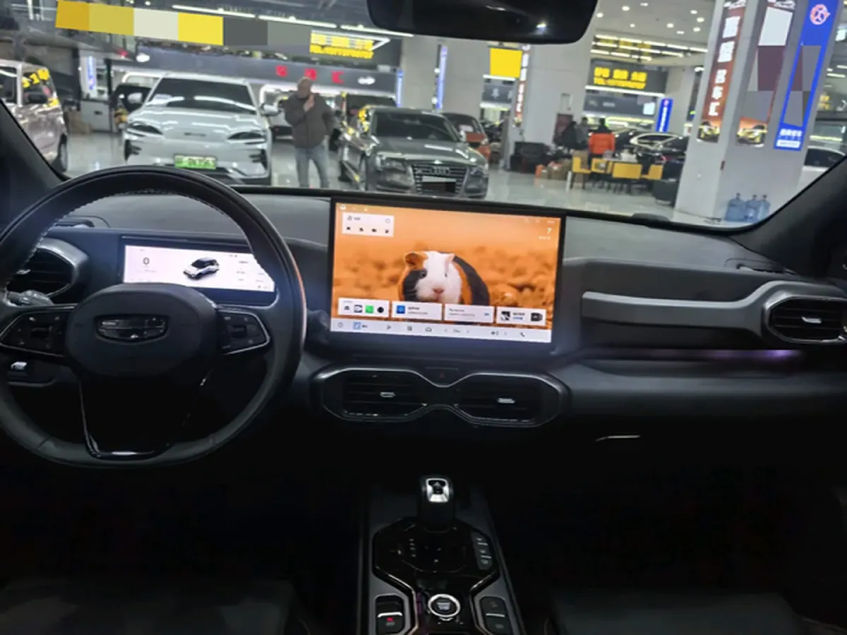 2025 Geely Cowboy 1.5T 181HP L4 7DCT,autocango,china used car exporter,china ev exporter,chinese used car exporter,chinese used ev exporter