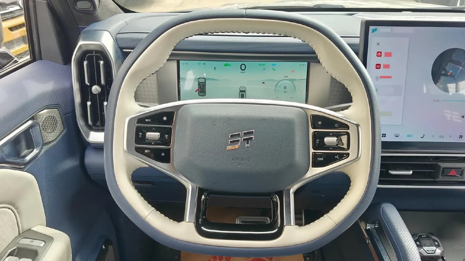 2024 Jetour ShanHai TravellerC-DM 1.5T 156HP L4 3DHT PHEV 43.24KWH,autocango,china used car exporter,china ev exporter,chinese used car exporter,chinese used ev exporter