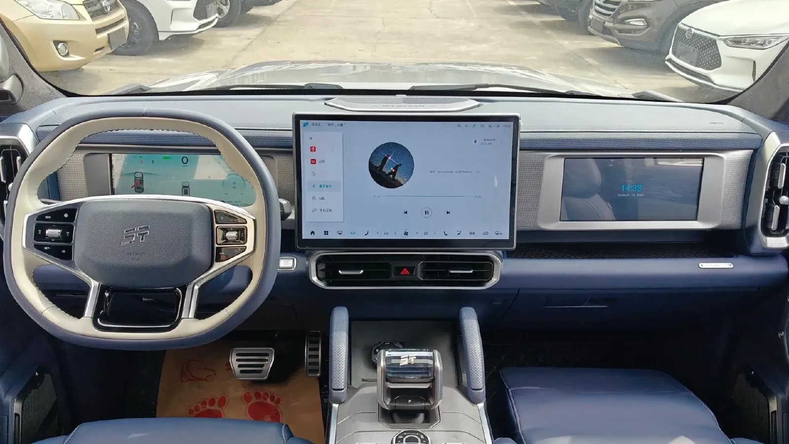 2024 Jetour ShanHai TravellerC-DM 1.5T 156HP L4 3DHT PHEV 43.24KWH,autocango,china used car exporter,china ev exporter,chinese used car exporter,chinese used ev exporter