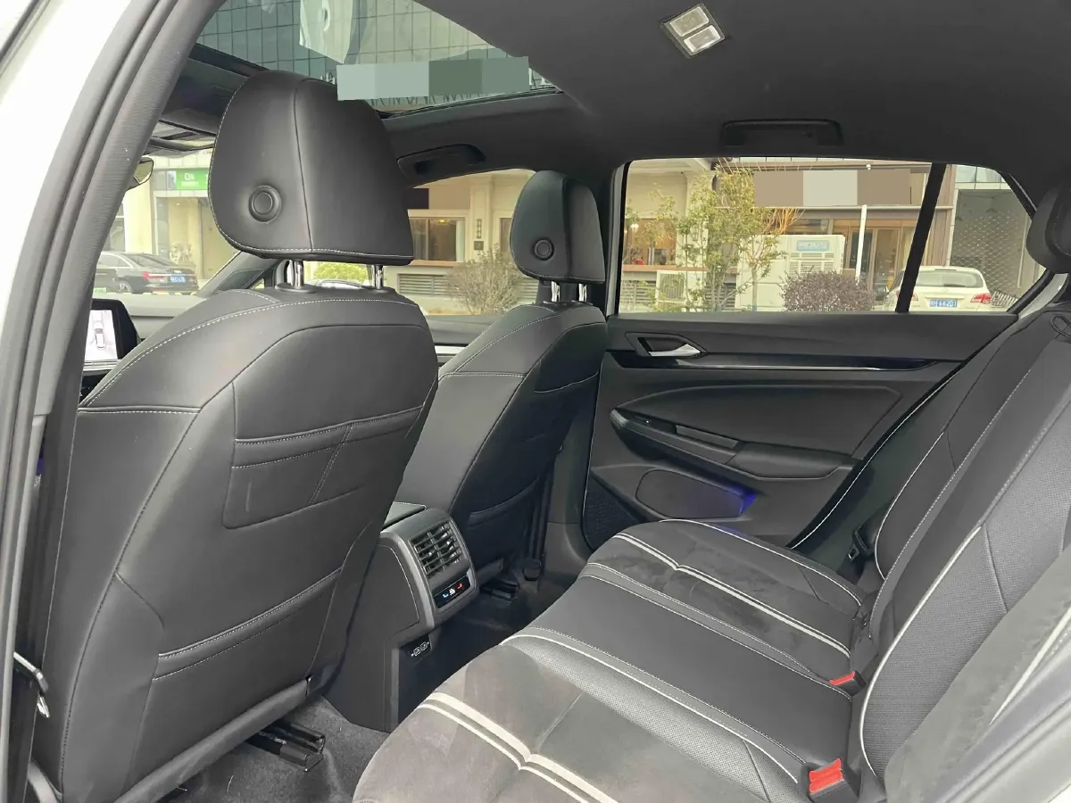 2021 Volkswagen Golf 1.4T 150HP L4 7DCT,autocango,china used car exporter,china ev exporter,chinese used car exporter,chinese used ev exporter