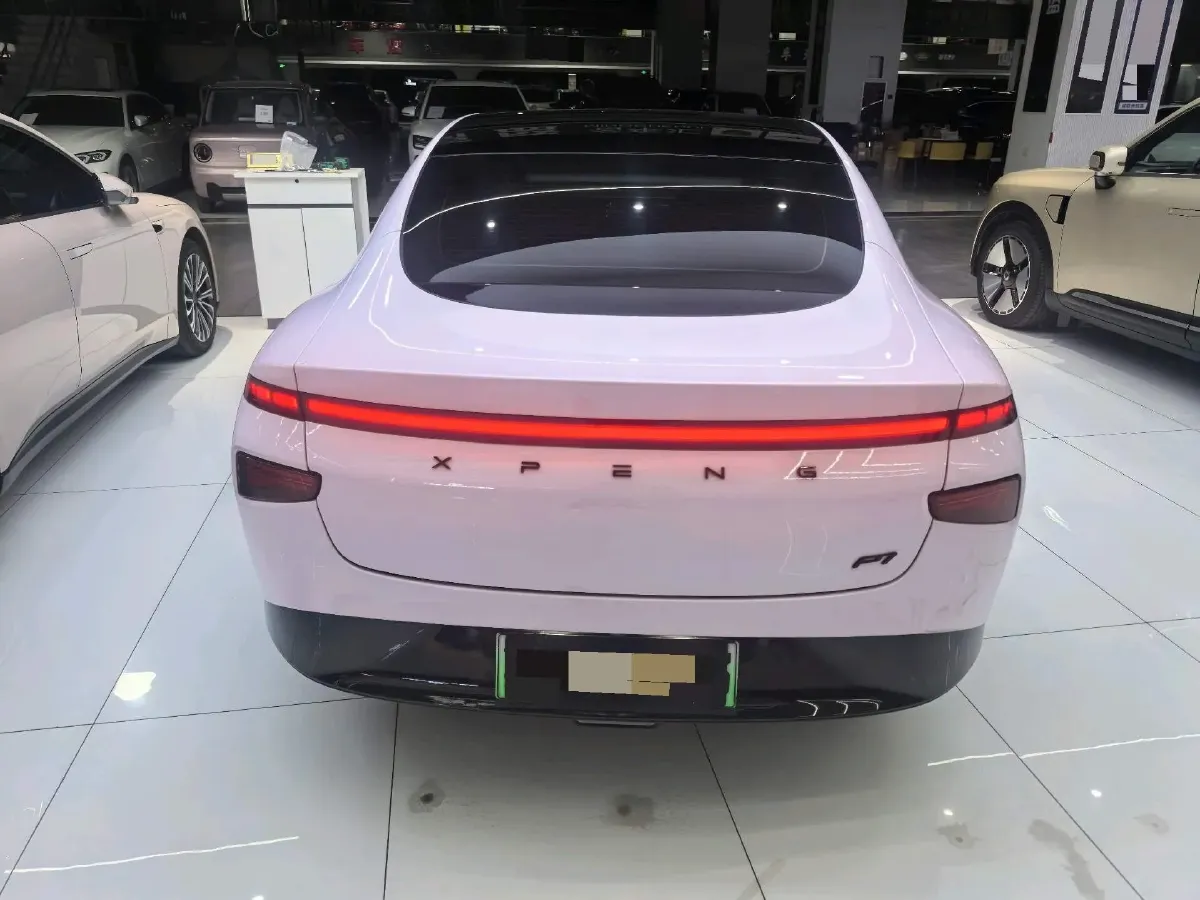 2022 Xpeng P7 BEV 60.2KWH,autocango,china used car exporter,china ev exporter,chinese used car exporter,chinese used ev exporter