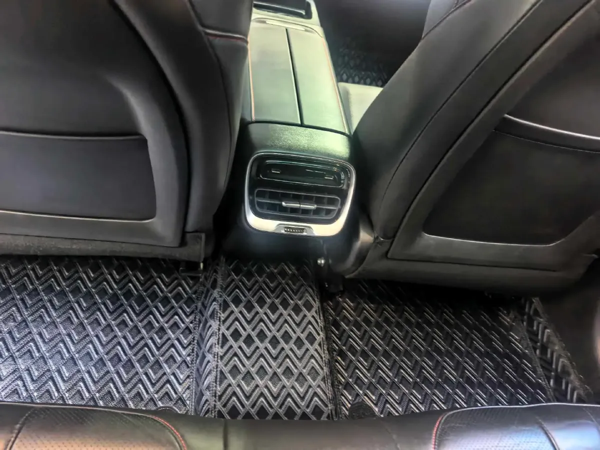 2022 Xpeng P7 BEV 60.2KWH,autocango,china used car exporter,china ev exporter,chinese used car exporter,chinese used ev exporter