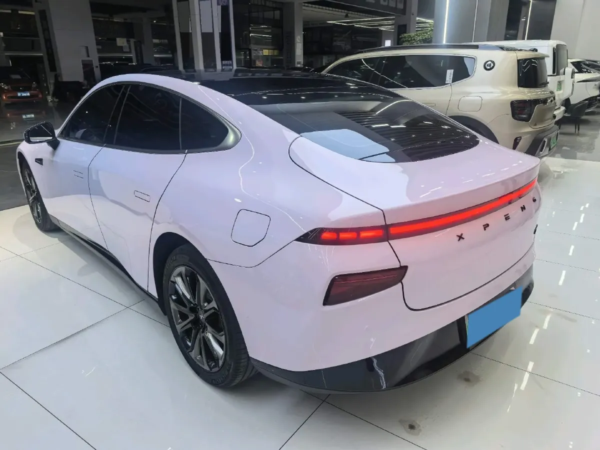 2022 Xpeng P7 BEV 60.2KWH,autocango,china used car exporter,china ev exporter,chinese used car exporter,chinese used ev exporter