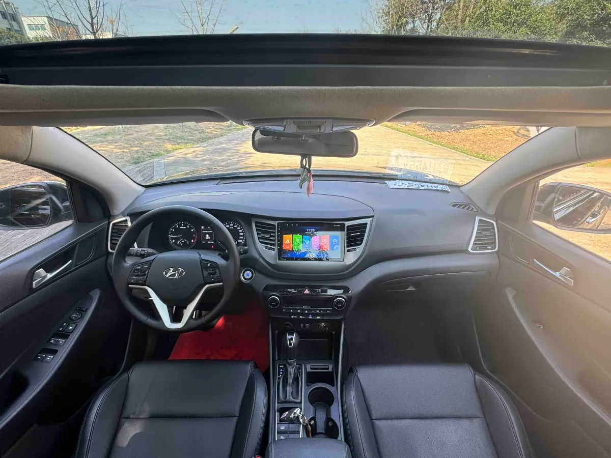 2015 Hyundai Tucson 1.6T 177HP L4 7DCT,autocango,china used car exporter,china ev exporter,chinese used car exporter,chinese used ev exporter