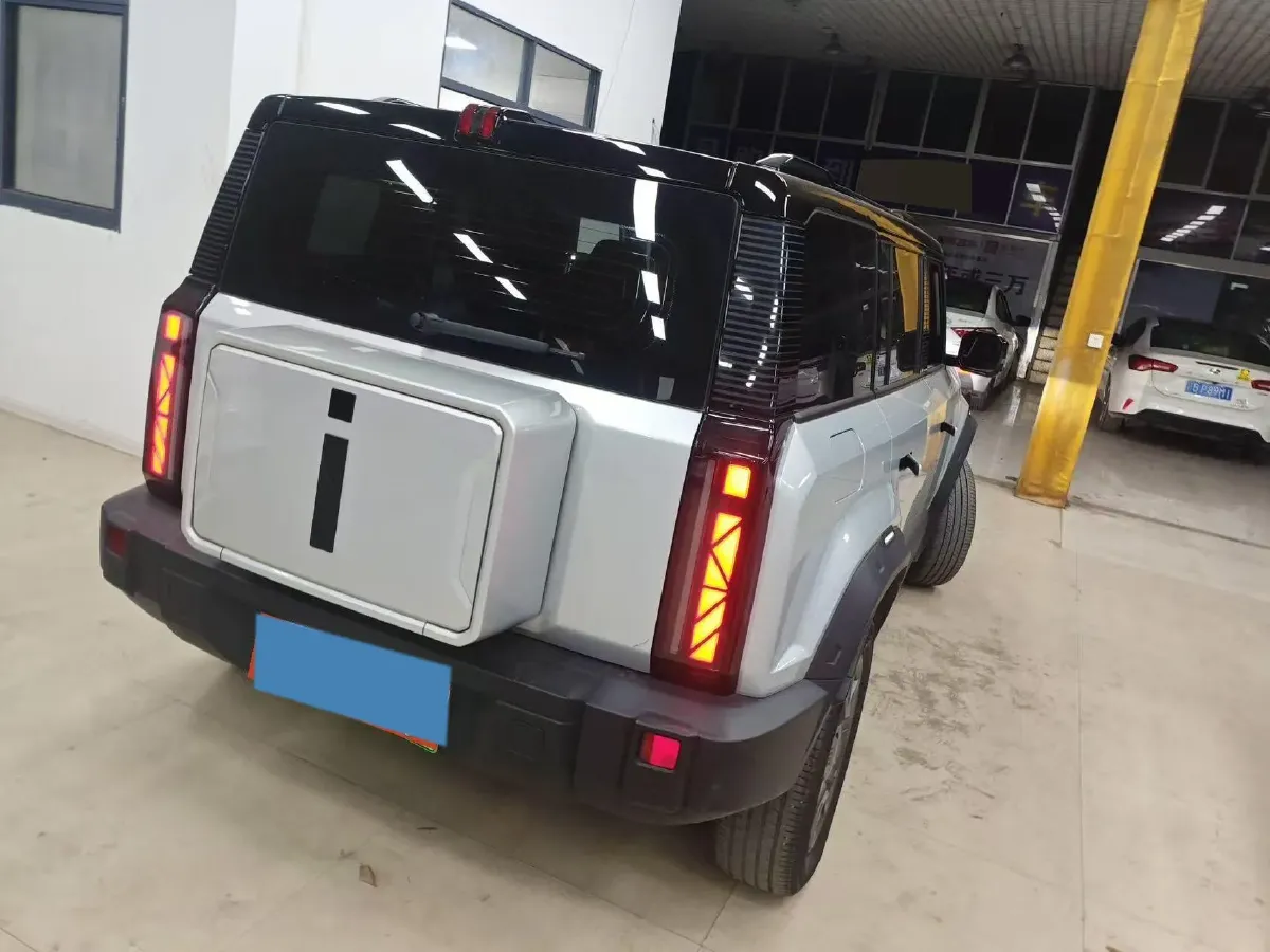 2024 iCAR iCAR 03 BEV 50.63KWH,autocango,china used car exporter,china ev exporter,chinese used car exporter,chinese used ev exporter