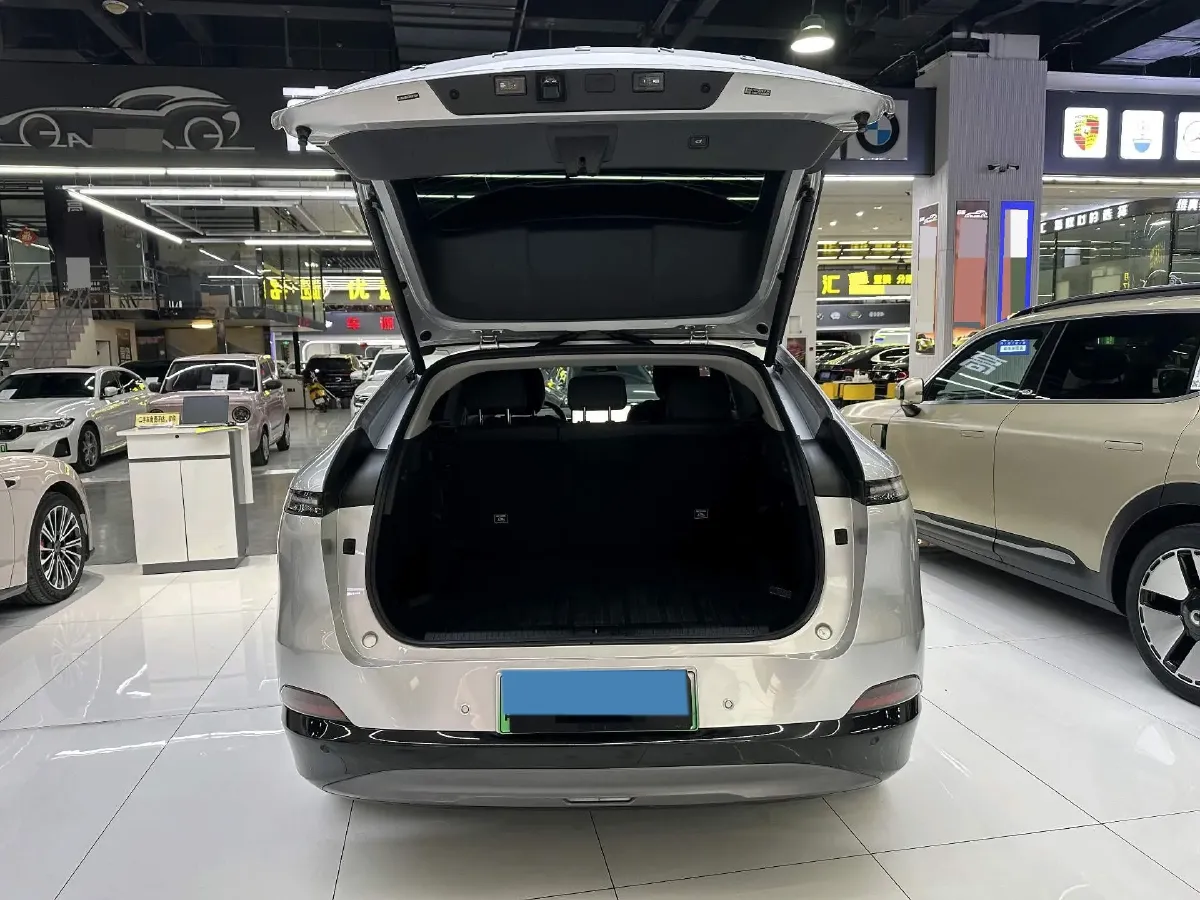 2024 Xpeng G6 BEV 66KWH,autocango,china used car exporter,china ev exporter,chinese used car exporter,chinese used ev exporter