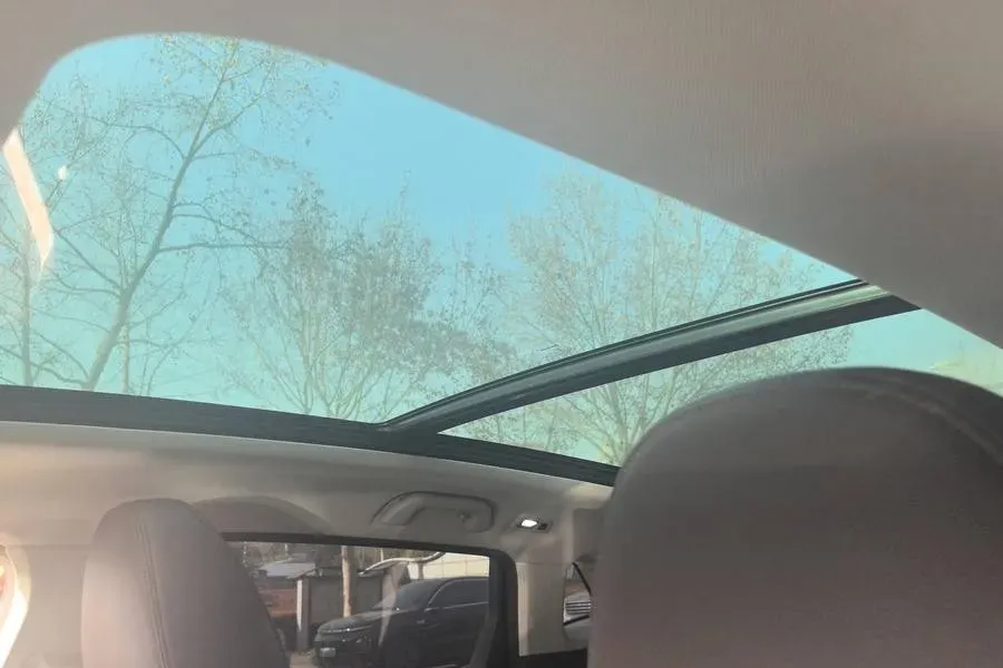 2017 WEY VV7 2.0T 234HP L4 7DCT,autocango,china used car exporter,china ev exporter,chinese used car exporter,chinese used ev exporter