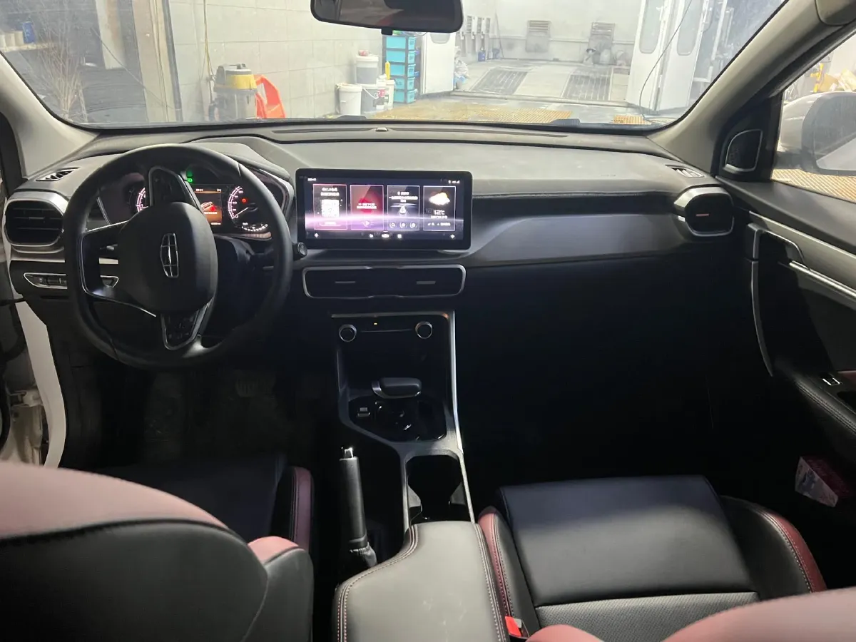 2021 Geely Coolray 1.4T 141HP L4 6DCT,autocango,china used car exporter,china ev exporter,chinese used car exporter,chinese used ev exporter