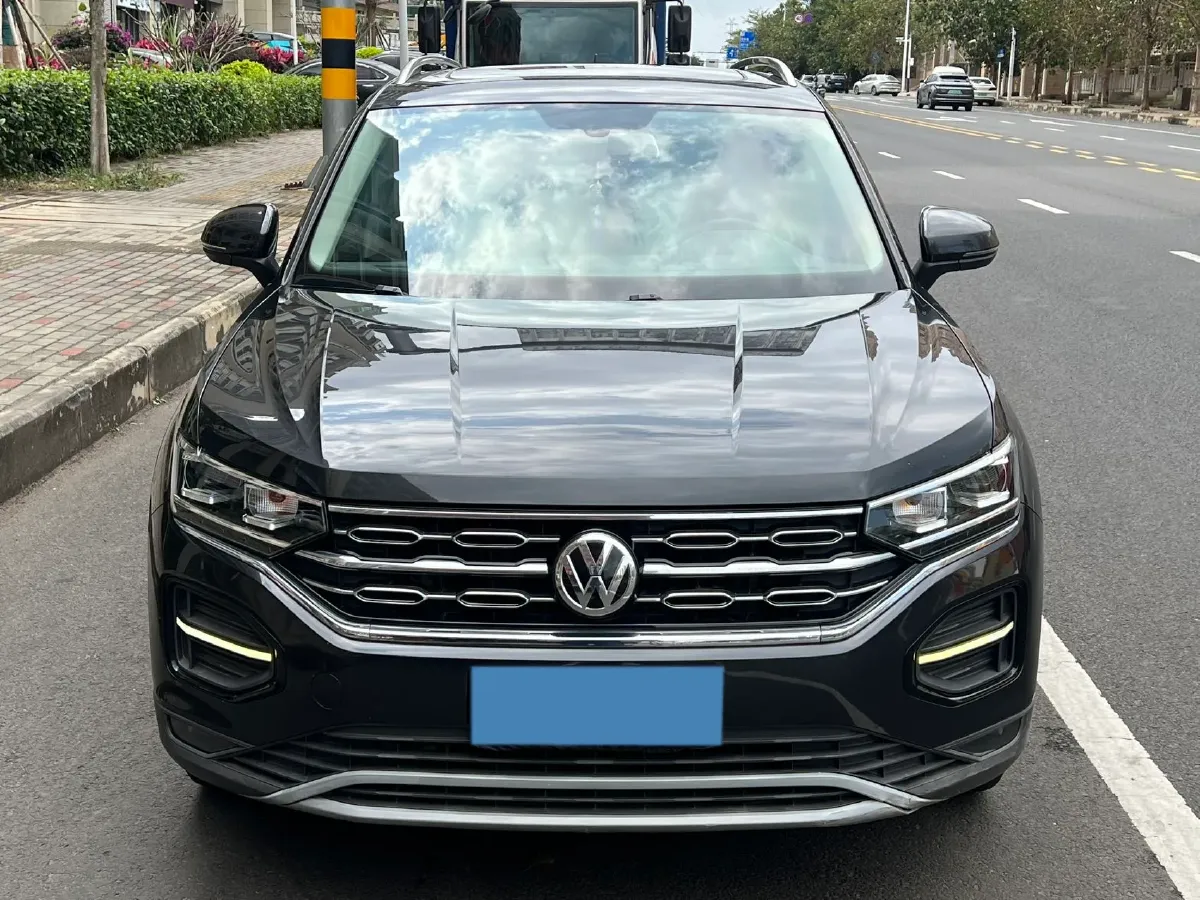 2020 Volkswagen Tayron 2.0T 186HP L4 7DCT,autocango,china used car exporter,china ev exporter,chinese used car exporter,chinese used ev exporter
