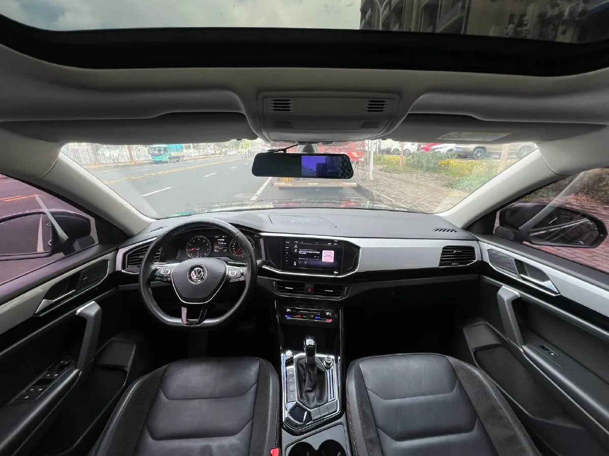 2020 Volkswagen Tayron 2.0T 186HP L4 7DCT,autocango,china used car exporter,china ev exporter,chinese used car exporter,chinese used ev exporter