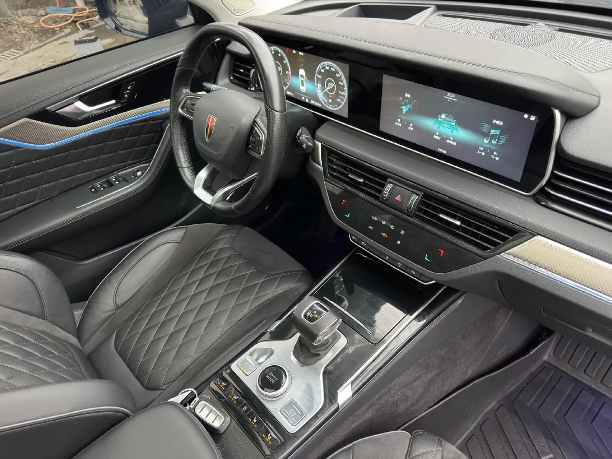 2022 HongQi HS5 2.0T 224HP L4 6AT,autocango,china used car exporter,china ev exporter,chinese used car exporter,chinese used ev exporter