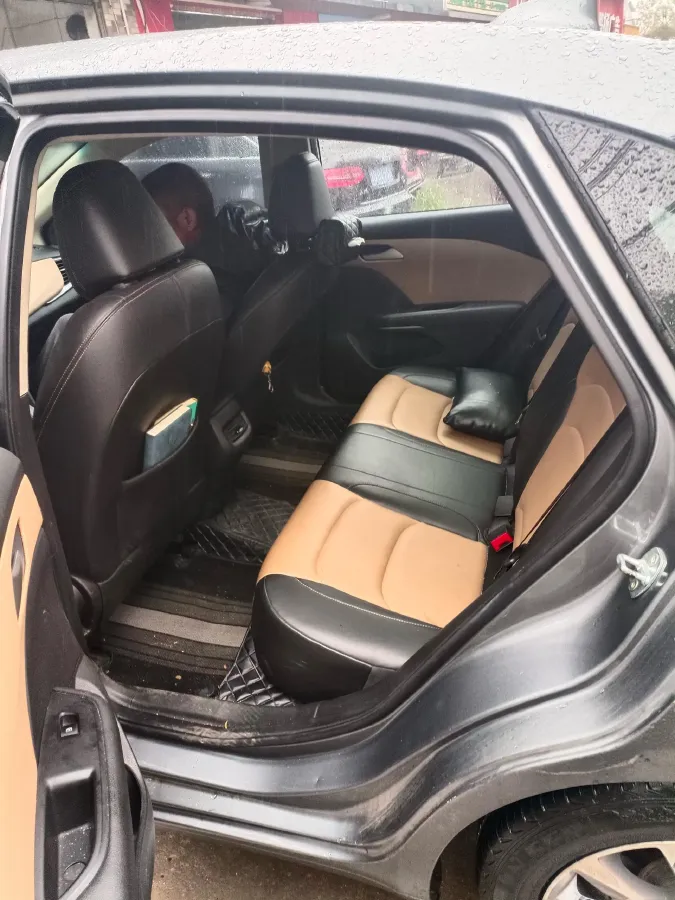 2021 Chevrolet Monza 1.5L 113HP L4 6AT,autocango,china used car exporter,china ev exporter,chinese used car exporter,chinese used ev exporter