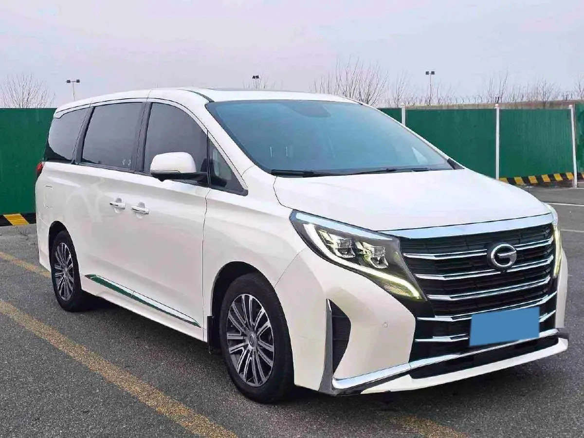 2021 GAC Trumpchi M8 2.0T 252HP L4 8AT,autocango,china used car exporter,china ev exporter,chinese used car exporter,chinese used ev exporter