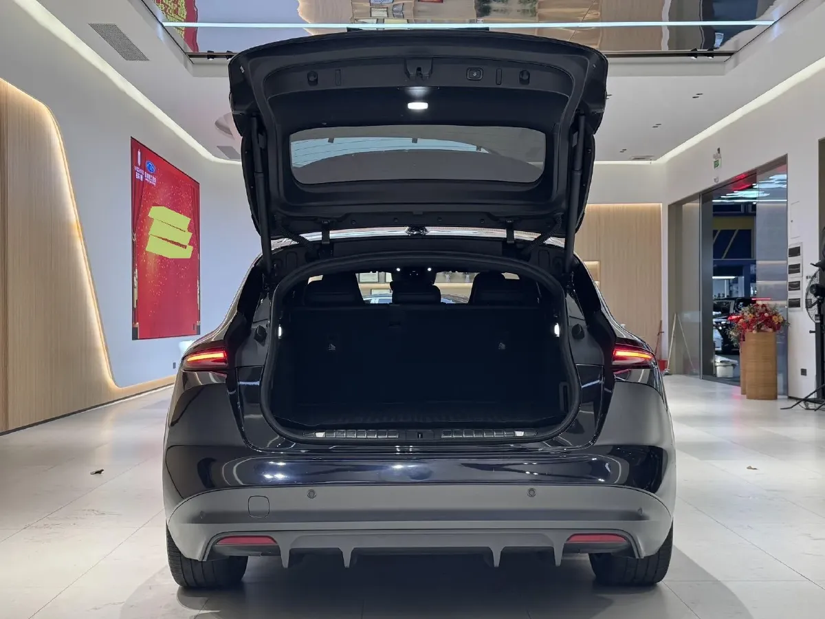 2024 NIO ET5T BEV 75KWH,autocango,china used car exporter,china ev exporter,chinese used car exporter,chinese used ev exporter