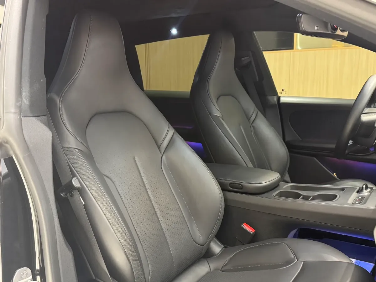 2024 NIO ET5T BEV 75KWH,autocango,china used car exporter,china ev exporter,chinese used car exporter,chinese used ev exporter