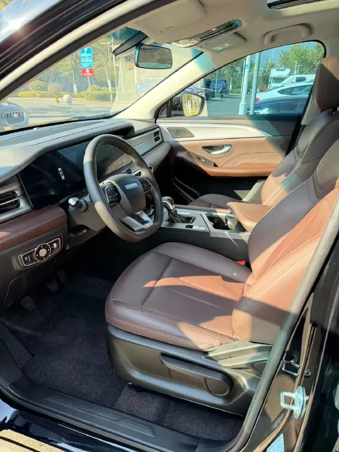 2024 Jetour X90 Plus 1.6T 197HP L4 6MT,autocango,china used car exporter,china ev exporter,chinese used car exporter,chinese used ev exporter