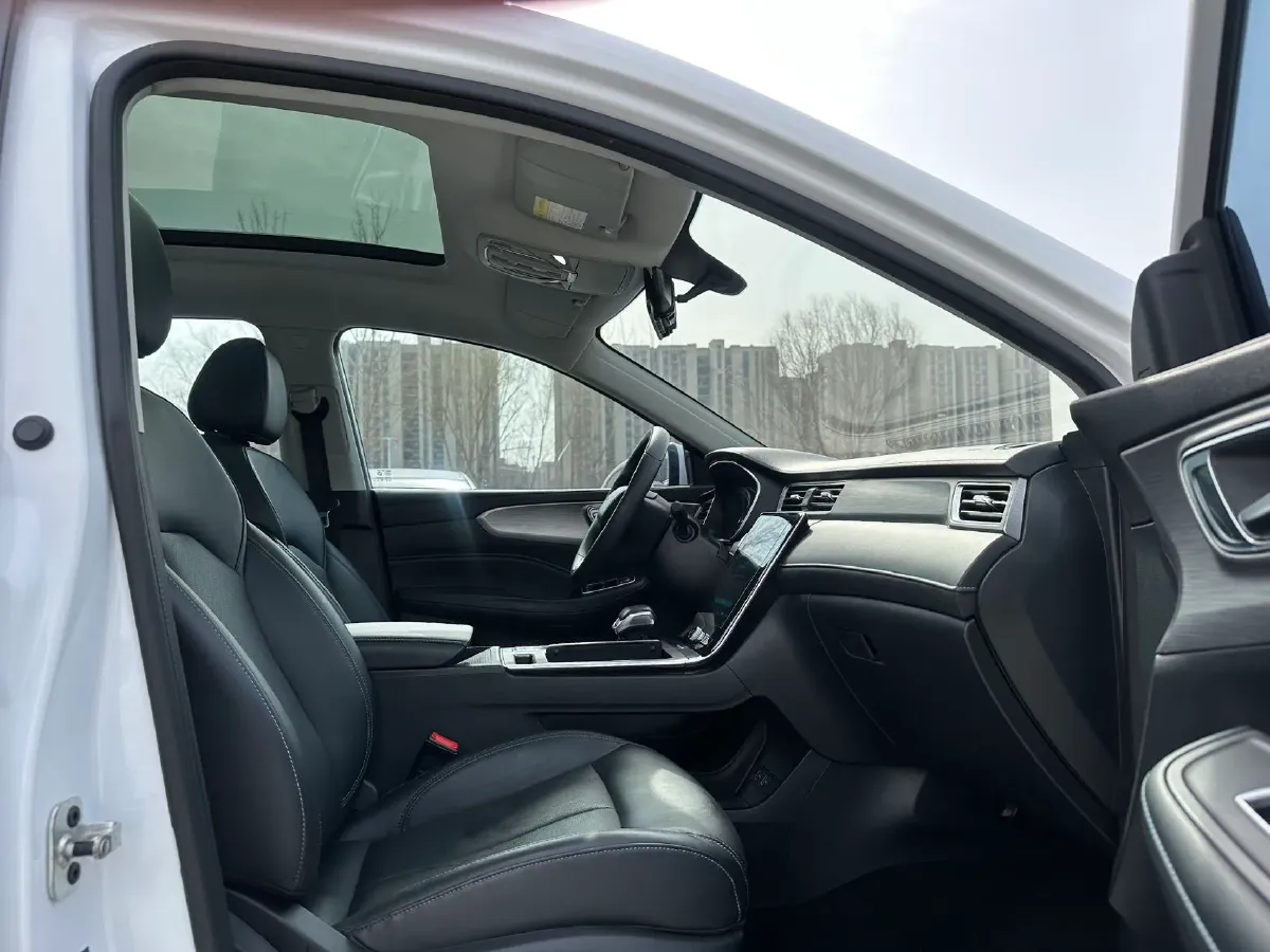 2021 Roewe RX5 1.5T 173HP L4 7DCT,autocango,china used car exporter,china ev exporter,chinese used car exporter,chinese used ev exporter