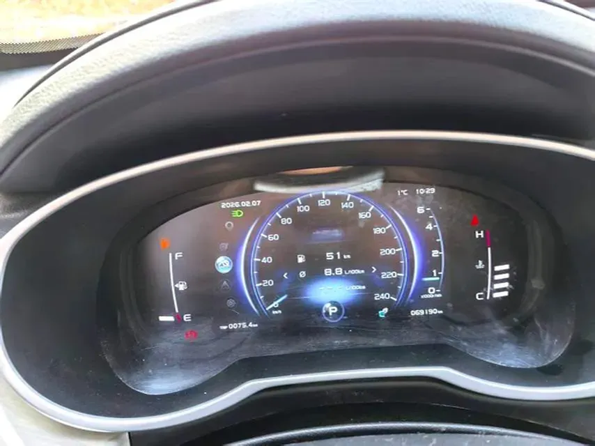 2020 Roewe i6 1.5T 169HP L4 7DCT,autocango,china used car exporter,china ev exporter,chinese used car exporter,chinese used ev exporter